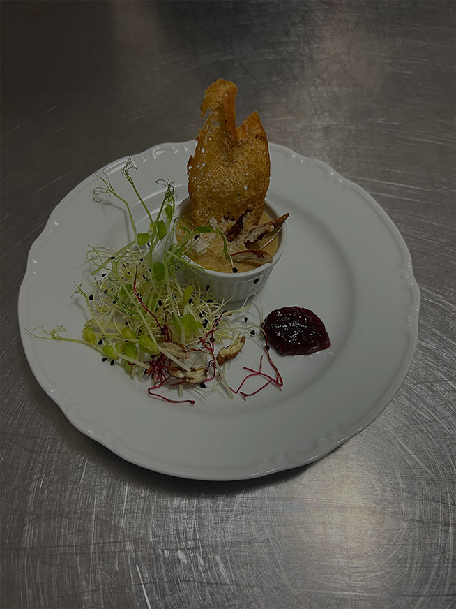 Grand Restaurant Pezinok — fine dining reštaurácia pre slávnostné večere